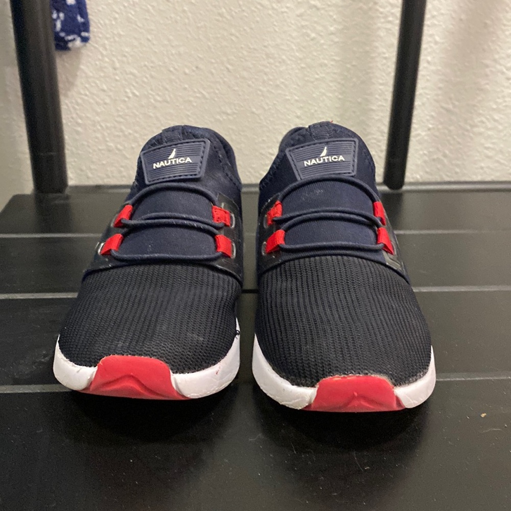 Kids shoes